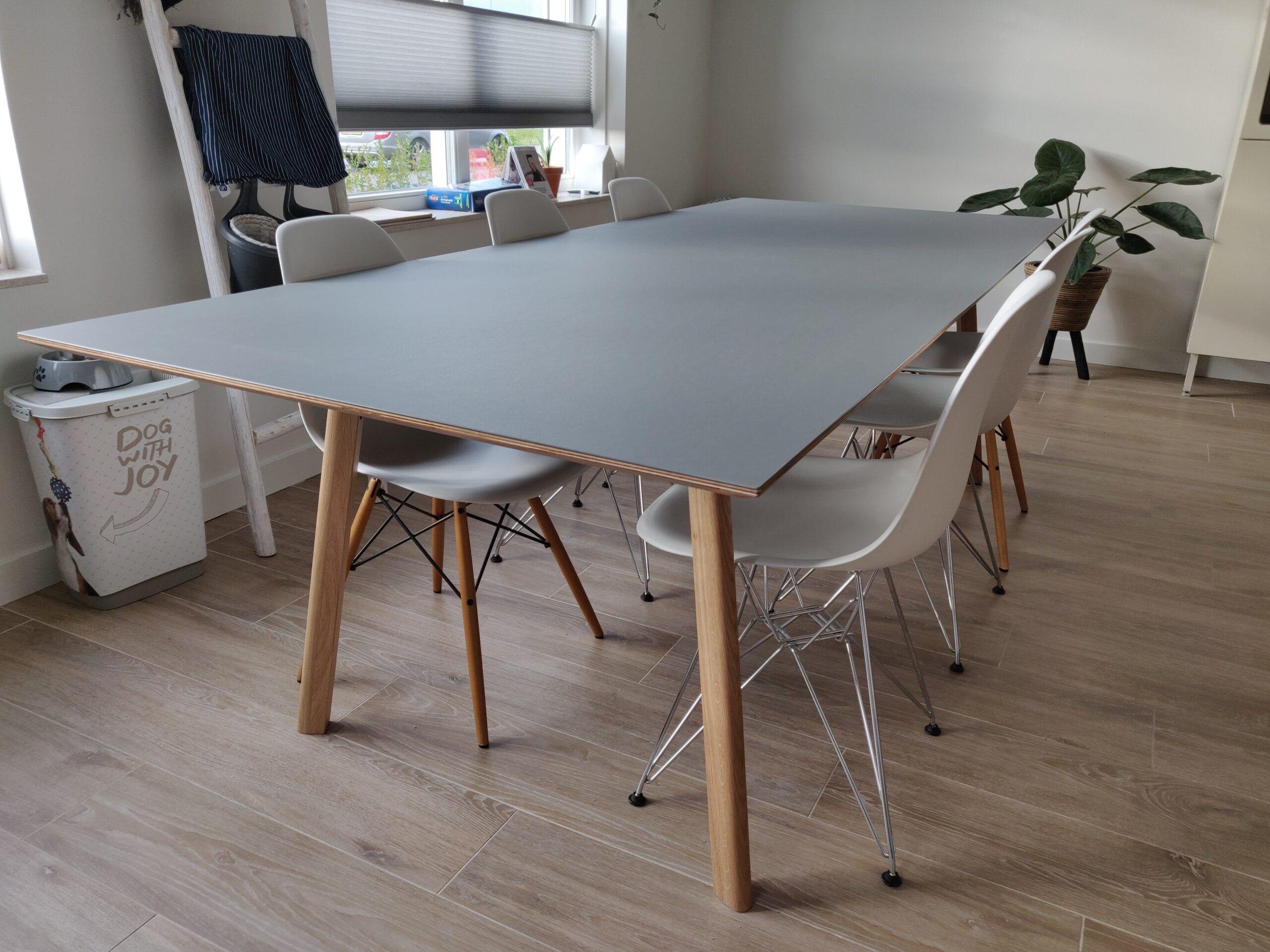 Lely eettafel