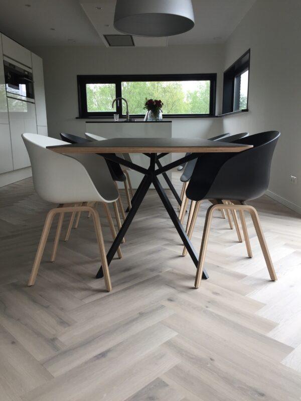 Rimasta tafel op maat- Trinity Furniture