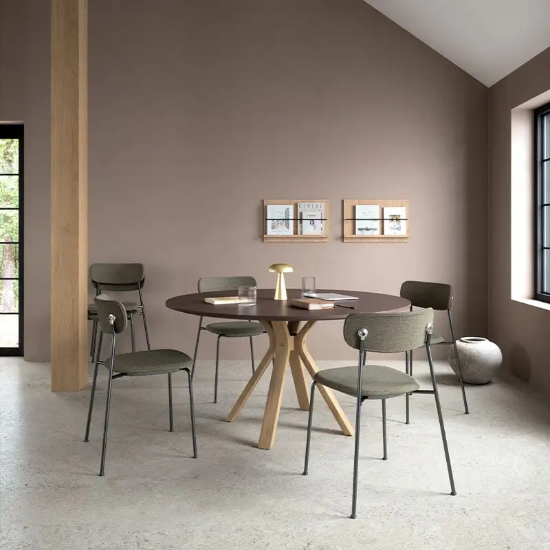 Space-round_D140_H74_Tabletop-linoleum-Mauve_Scope-armchairs_kvadrat-Hallingdal-0227_KVADRAT-3