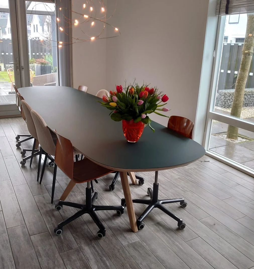 Lange tafel op maat Grote eettafel op maat